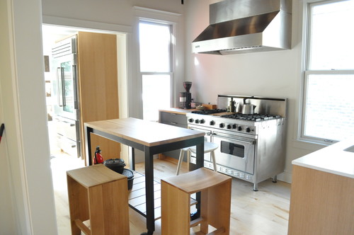 Pro Chefs Dish on Kitchens: Paul Kahan