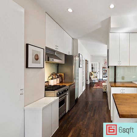 West Soho Apartment is Dreamy