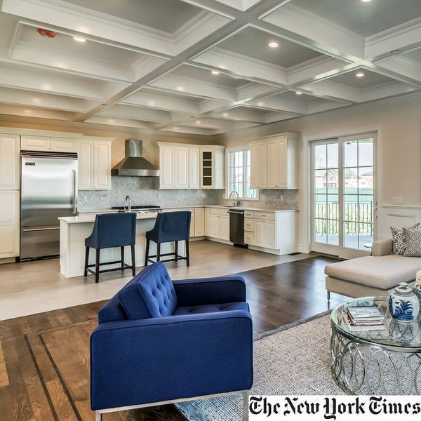 Queens Home With Views And Viking Appliances