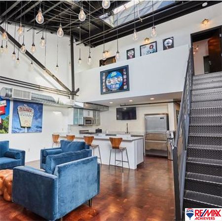 Pitch Perfect Star Has Two Hit Pieces Of Real Estate