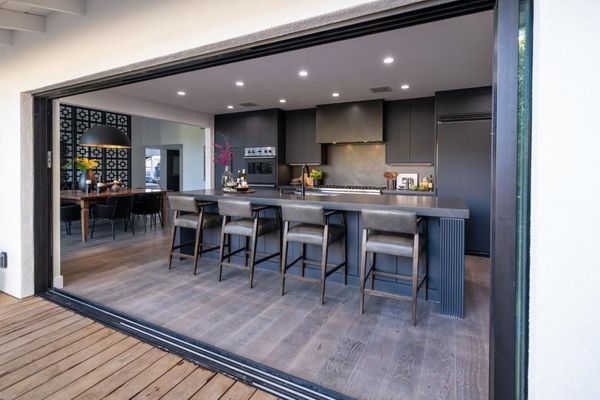 Viking Products Gifted By LeAnn Rimes With The Help Of The Property Brothers On Celebrity IOU