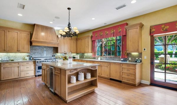 Viking Featured in the Home of Motley Crue's Nikki Sixx