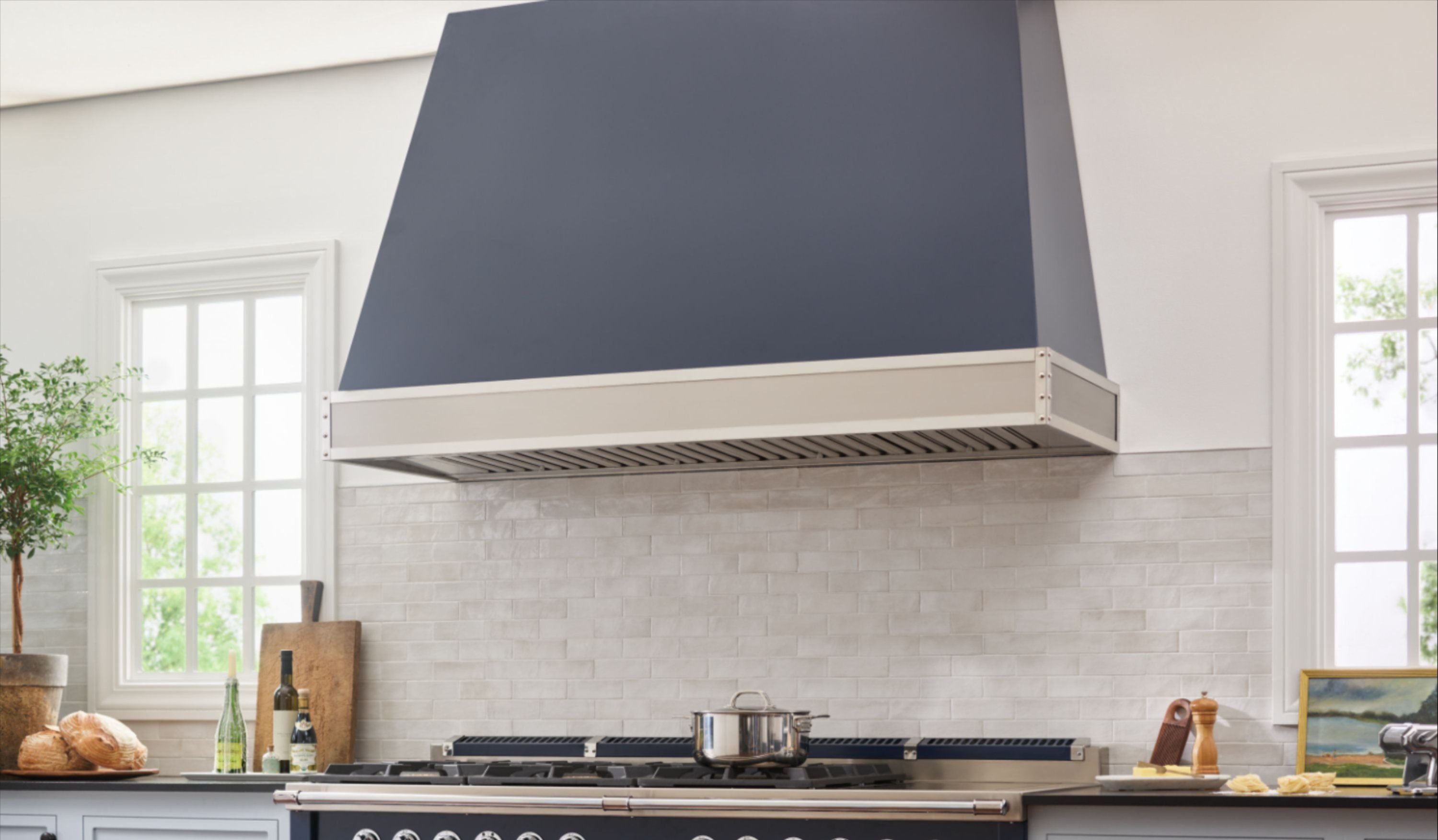 VIKING - High-End Kitchen Appliance Brands - Vents