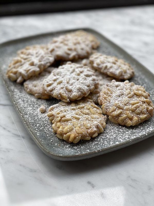 Pignoli Nut Cookies