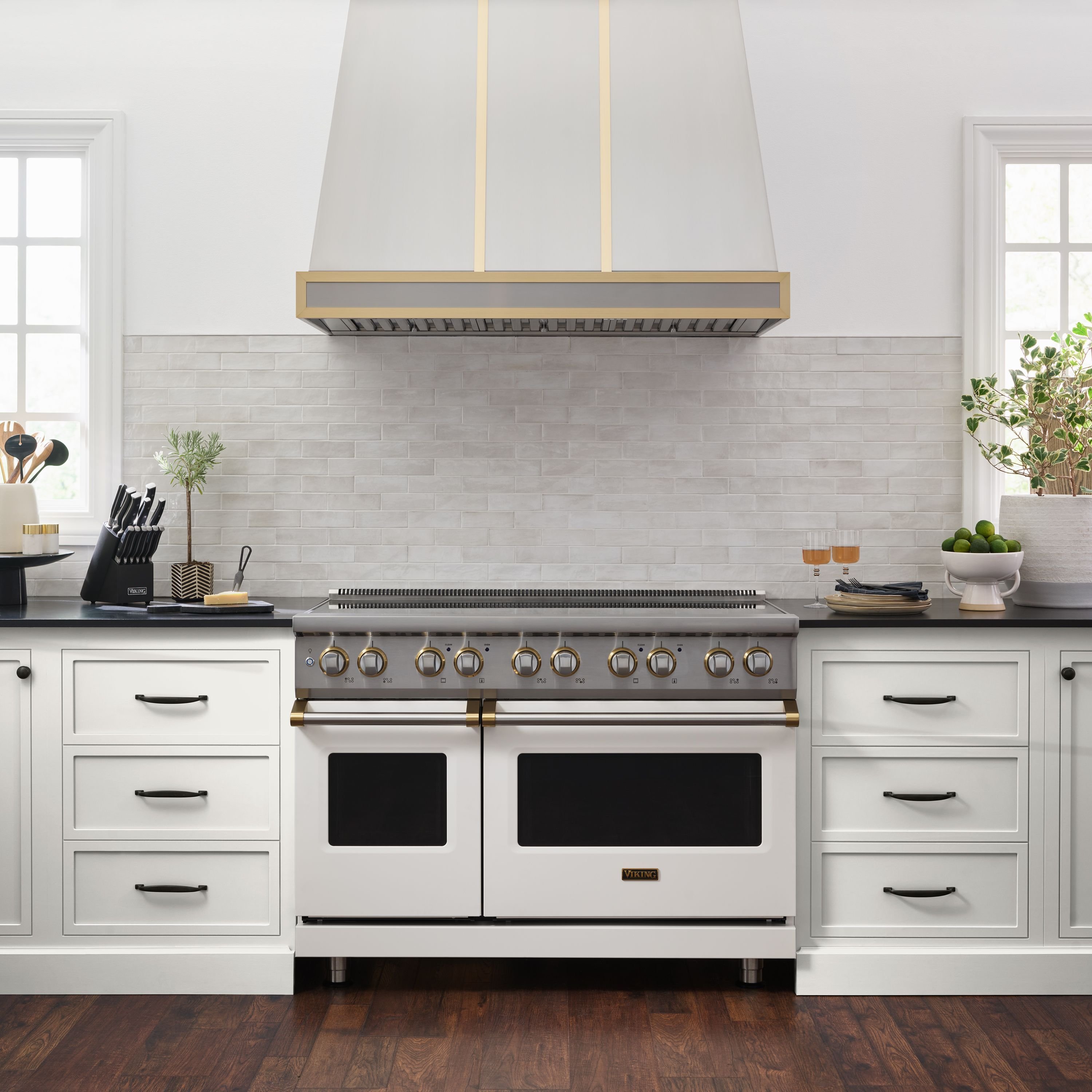 VIKING - High-End Kitchen Appliance Brands - Vents