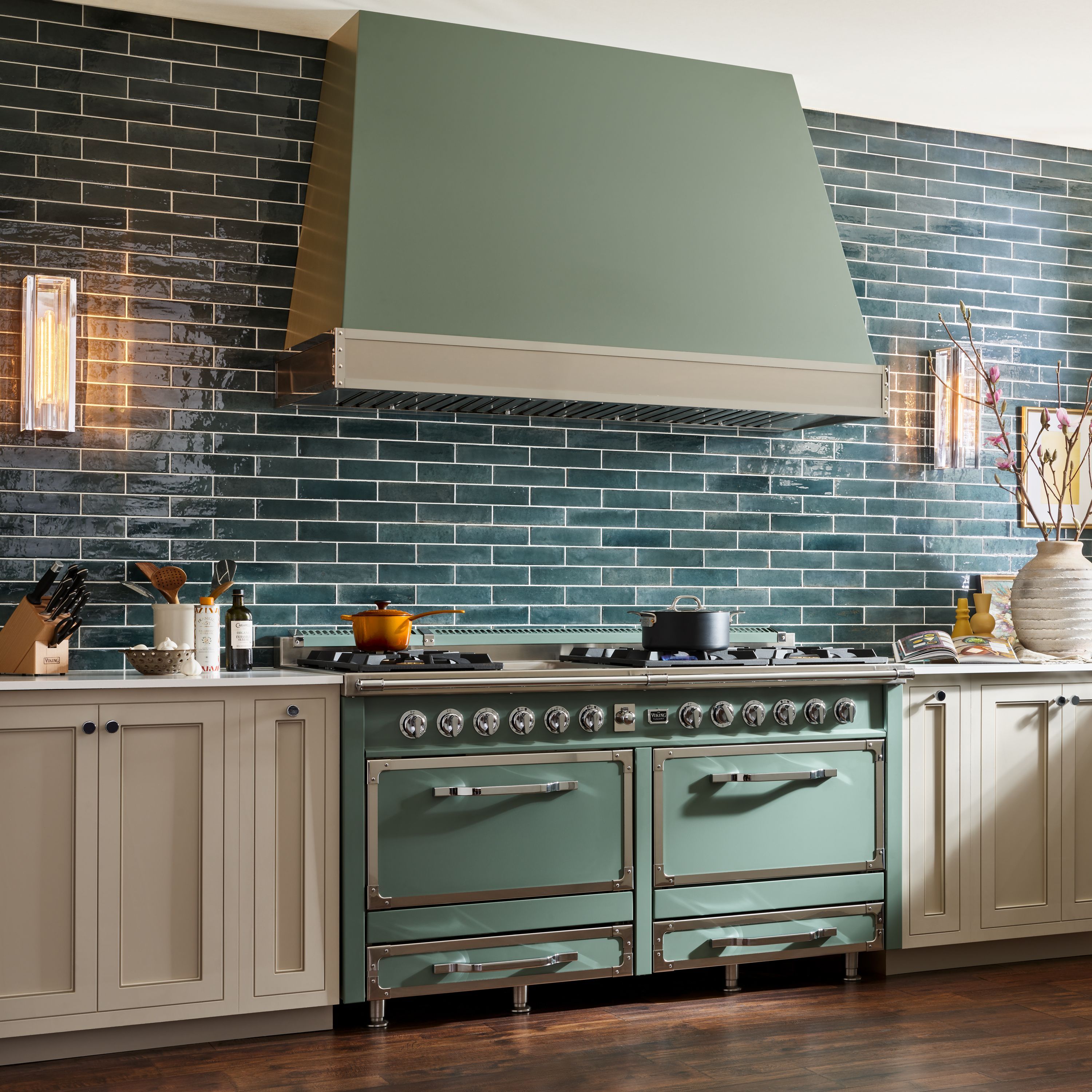Tuscany Wall Hood in Blue