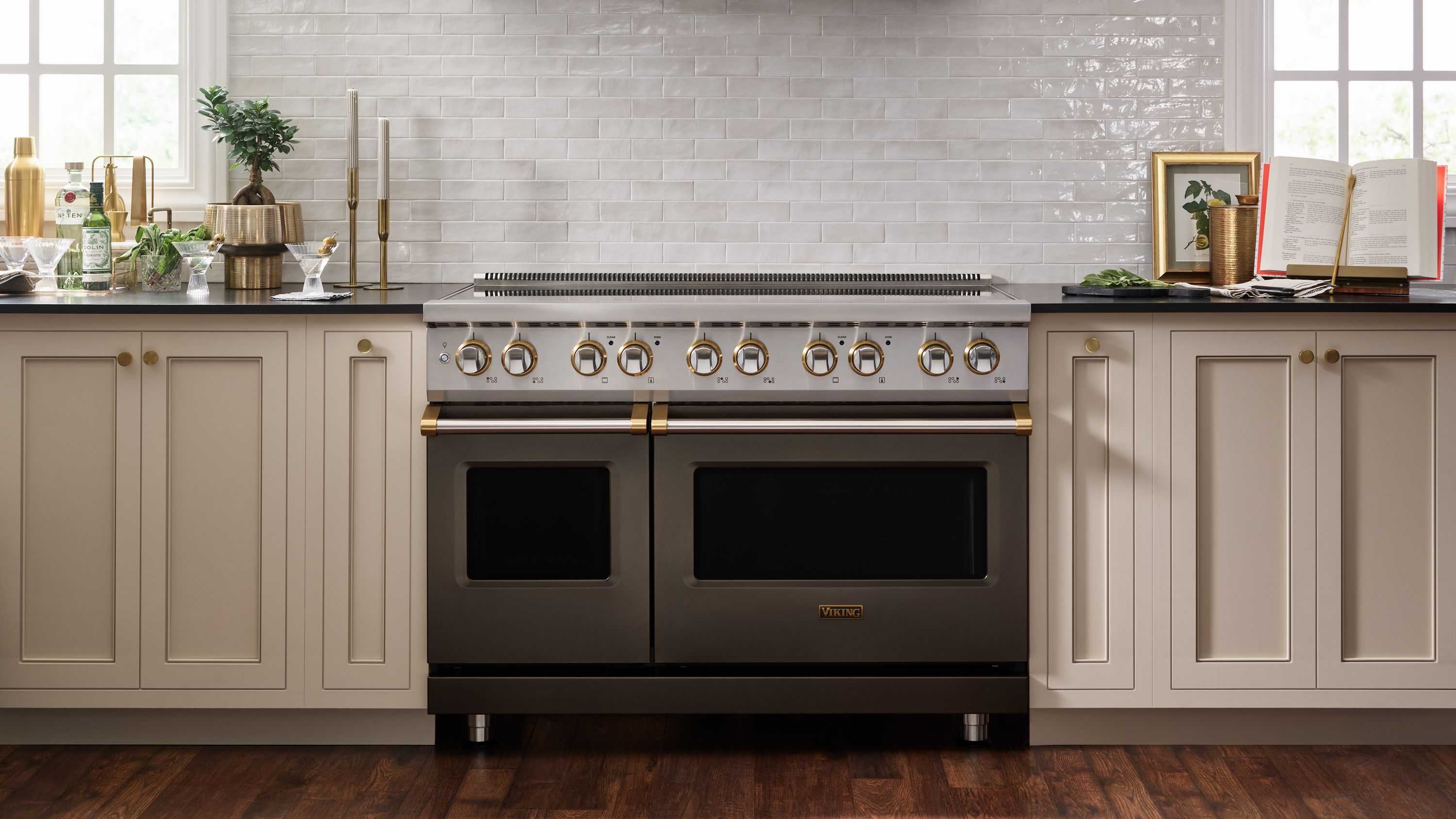 VIKING - Luxury Kitchen Appliances - Ranges