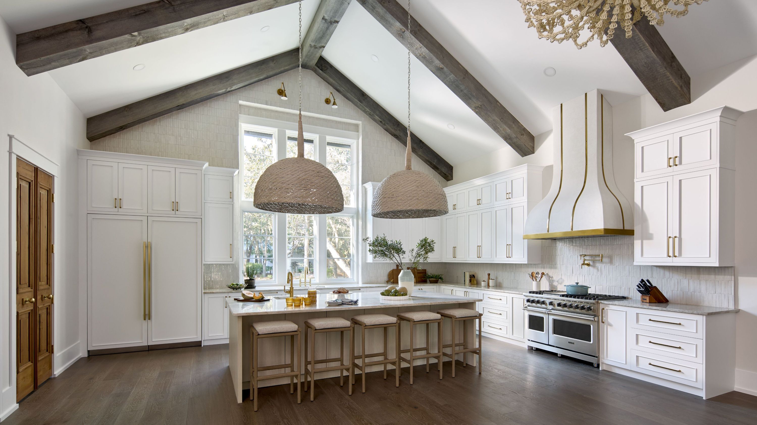 VIKING - High-End Gas Ranges - Discover Your Dream Kitchen Suite