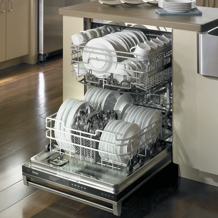 Maureen shares her experience with Viking's excellent repair service